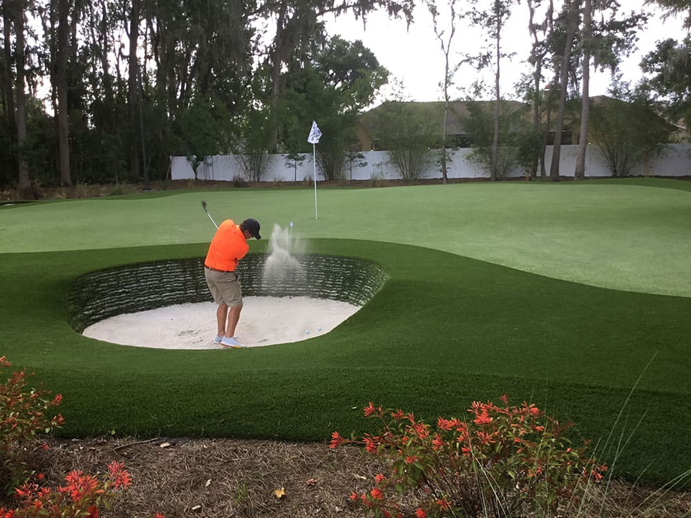 Bunker Shot Artificial Turf Putting Green